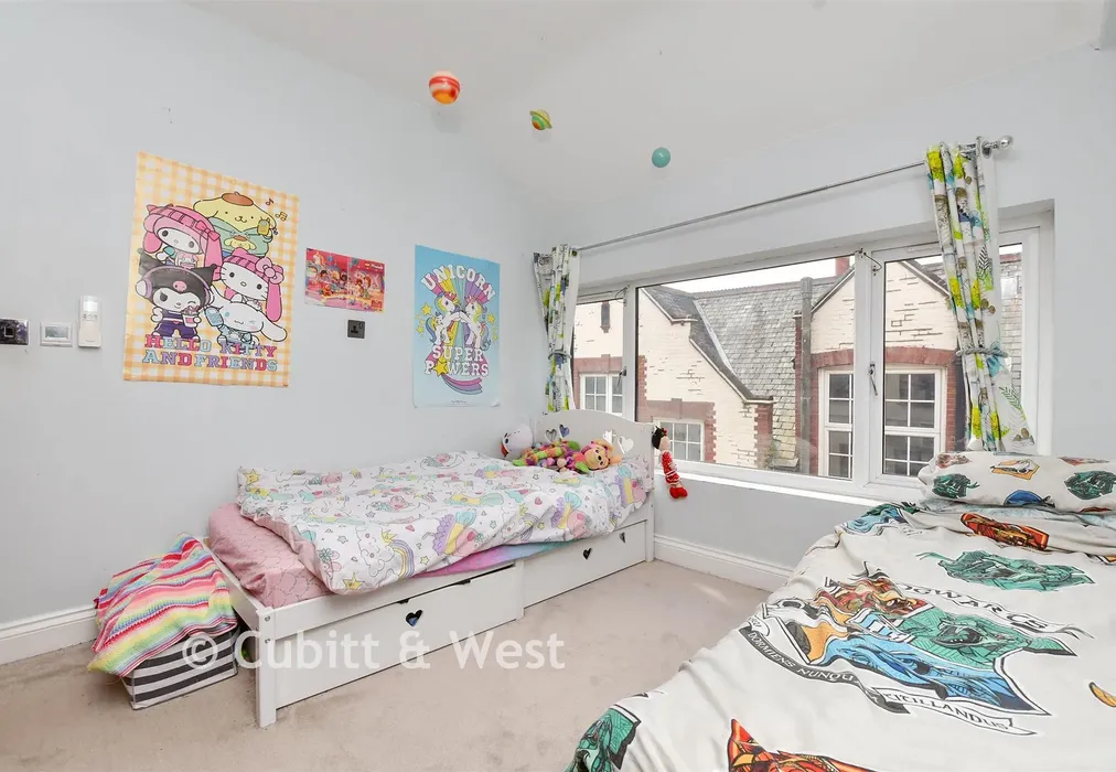 Bedroom 2 - Avenue Road, Sutton, Surrey - Wards of Kent