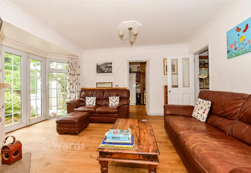 Lounge - Tanners Hill Gardens, Hythe, Kent - Wards of Kent