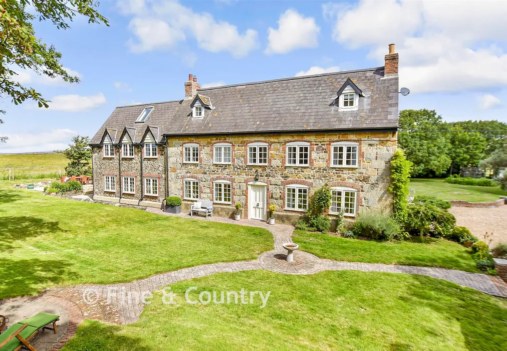 External (Web) - Thorncross Lane, Brighstone, Newport, Isle of Wight - Wards of Kent