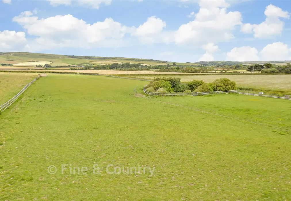External Feature - Thorncross Lane, Brighstone, Newport, Isle of Wight - Wards of Kent