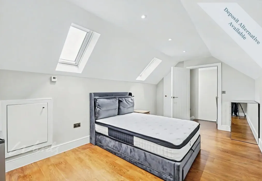 pheonix bedroom - Phoenix Mews Bluebell Hill ME5 - Wards of Kent