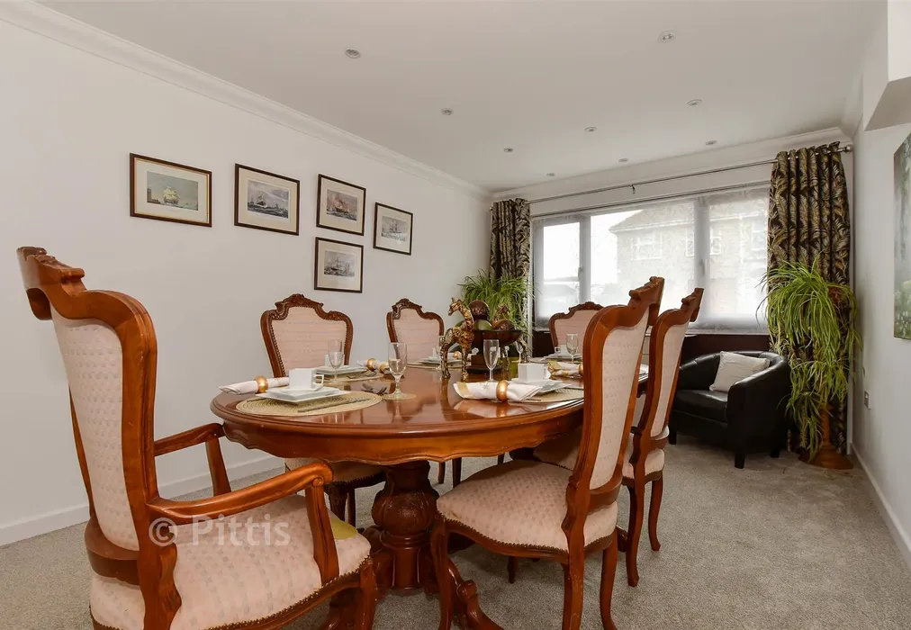 Dining Room - Sandy Lane, Shanklin, Isle of Wight - Wards of Kent