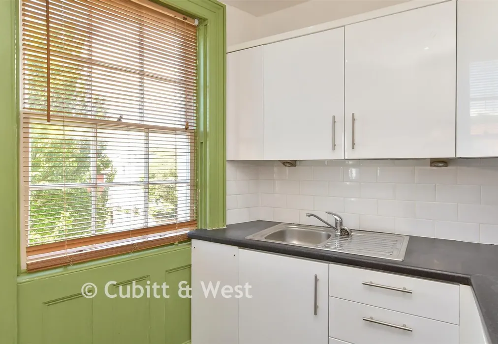 Internal Lifestyle Photograph - Montpelier Road, Brighton, East Sussex - Wards of Kent