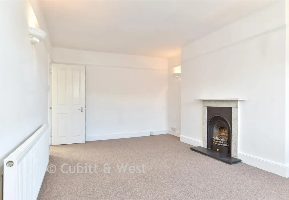 Lounge/ Diner - Montpelier Road, Brighton, East Sussex - Wards of Kent
