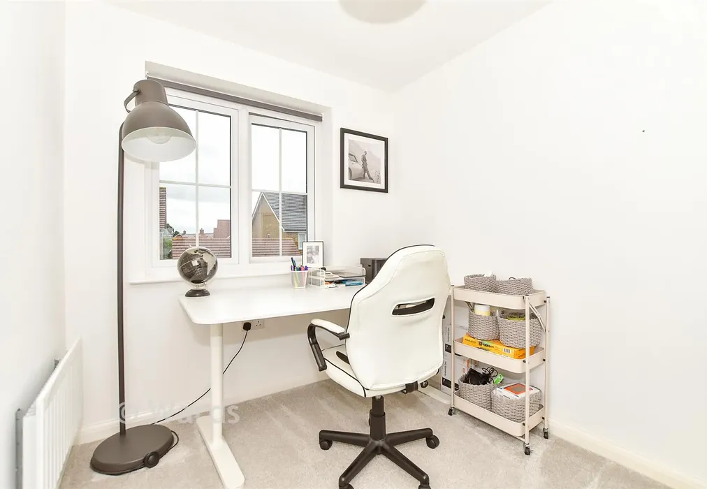 Bedroom 3 - Tyler Road, Staplehurst, Tonbridge, Kent - Wards of Kent