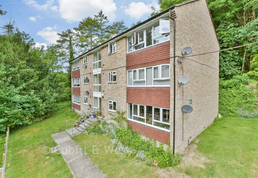 External (Web) - Succombs Hill, Warlingham, Surrey - Wards of Kent