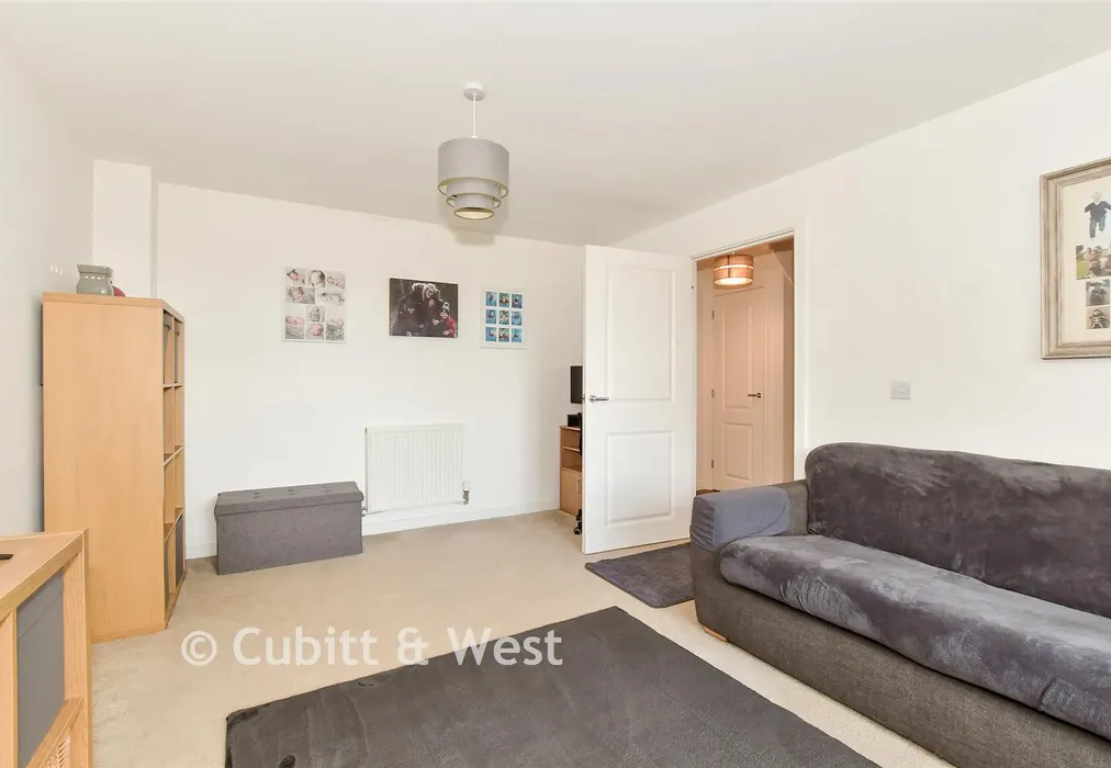 Sitting Room - Vespasian Close, Westhampnett, Chichester, West Sussex - Wards of Kent