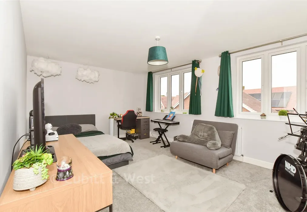 Bedroom 2 - Vespasian Close, Westhampnett, Chichester, West Sussex - Wards of Kent