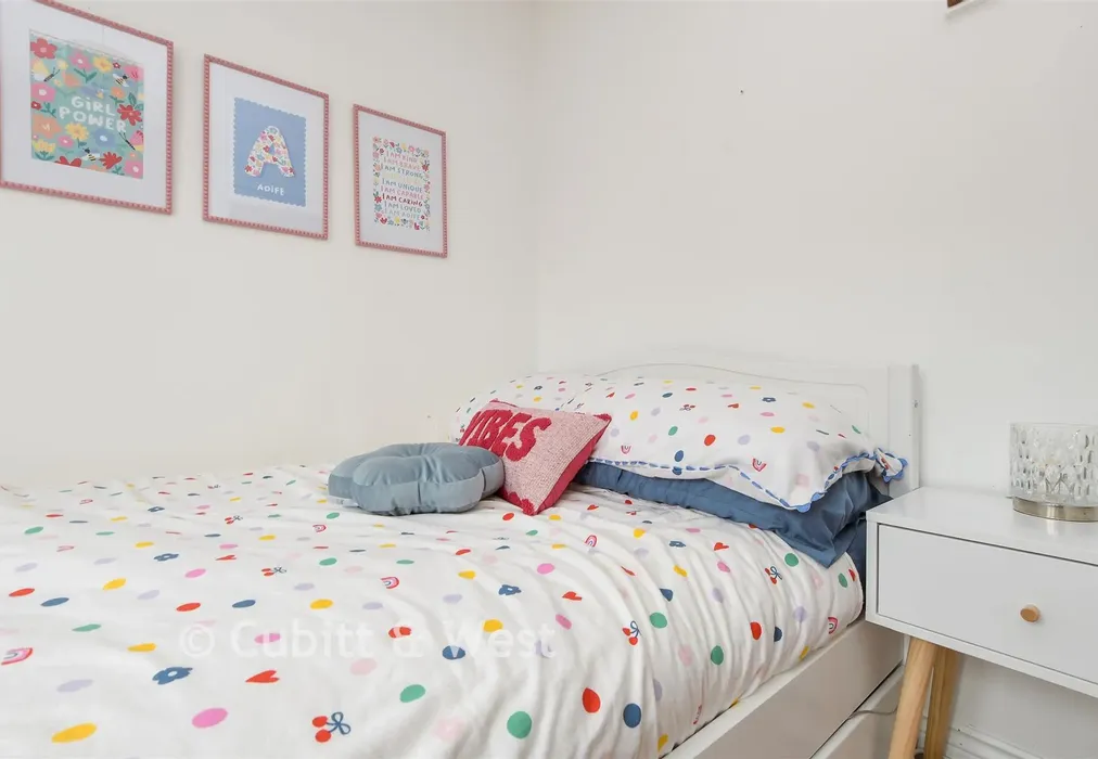 Internal Lifestyle Photograph - Summer Road, Horley, Surrey - Wards of Kent