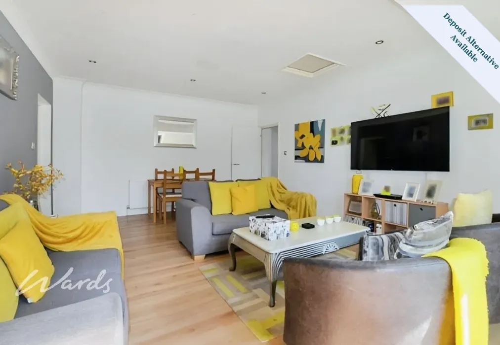 Lounge - Madeira Road Littlestone TN28 - Wards of Kent