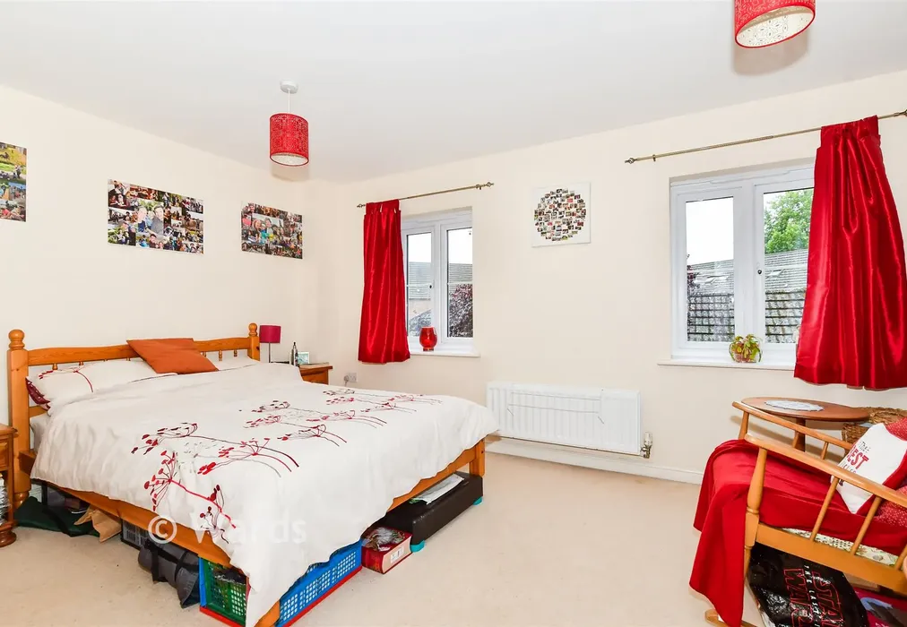 Bedroom 1 - Brampton Field, Ditton, Aylesford, Kent - Wards of Kent