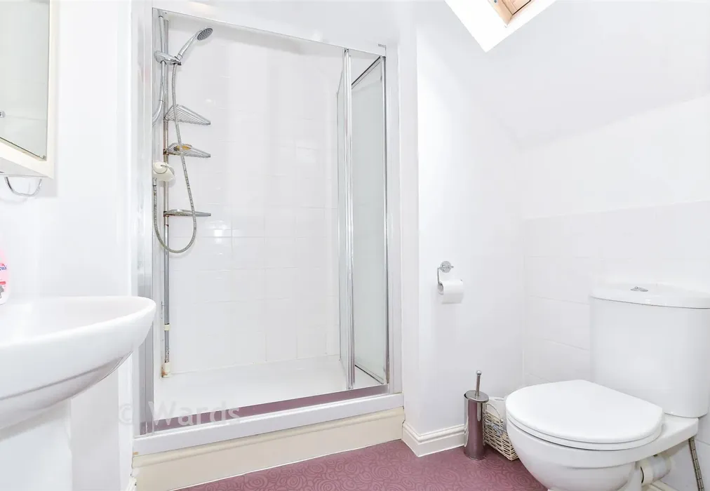 En-Suite Shower Room - Brampton Field, Ditton, Aylesford, Kent - Wards of Kent
