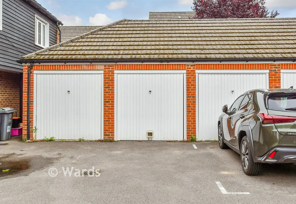 Garage - Brampton Field, Ditton, Aylesford, Kent - Wards of Kent