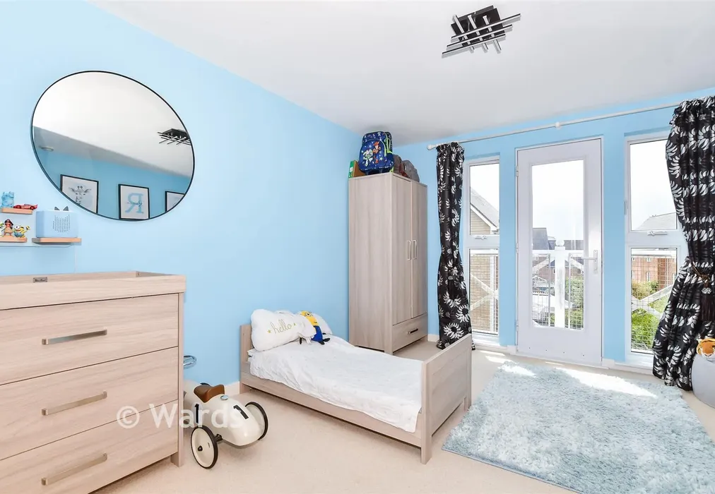 Bedroom 3 - Alisander Close, Holborough Lakes, Snodland, Kent - Wards of Kent