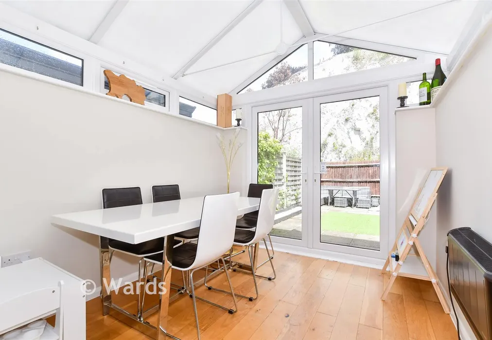 Conservatory - Alisander Close, Holborough Lakes, Snodland, Kent - Wards of Kent