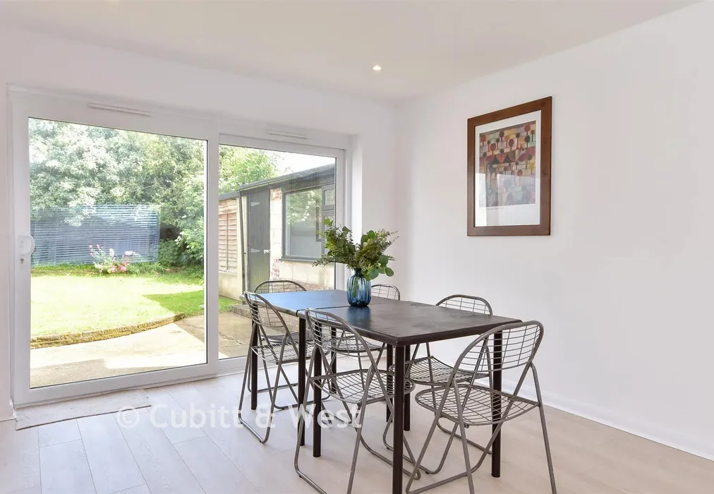 Dining Area - Arundel Road, Peacehaven, East Sussex - Wards of Kent