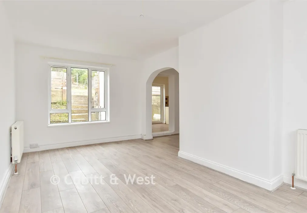 Lounge - Sandhurst Avenue, Woodingdean, Brighton, East Sussex - Wards of Kent