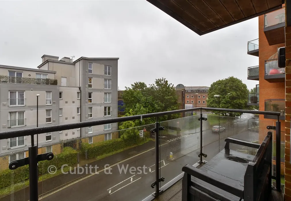 Balcony - West Green Drive, West Green, Crawley, West Sussex - Wards of Kent