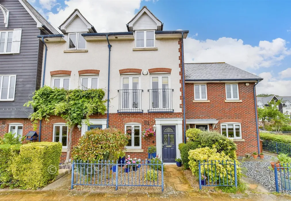 External (Web) - Galleon Way, Upnor, Rochester, Kent - Wards of Kent