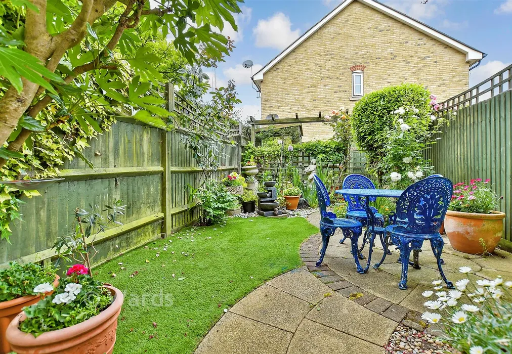 Rear Garden - Galleon Way, Upnor, Rochester, Kent - Wards of Kent