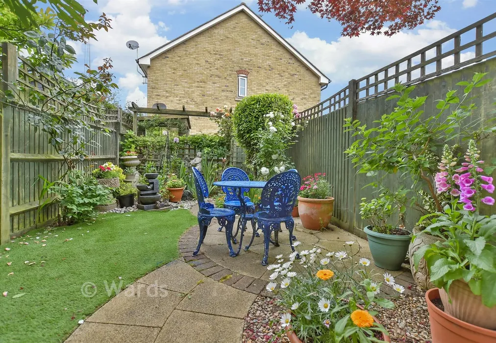 Rear Garden - Galleon Way, Upnor, Rochester, Kent - Wards of Kent