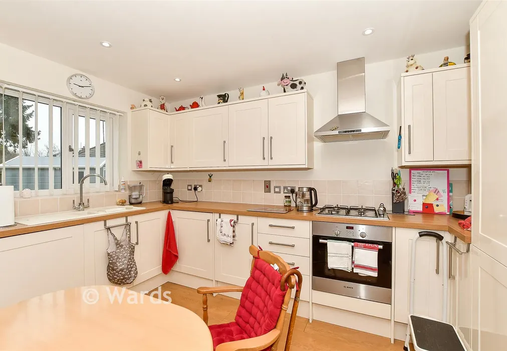 Kitchen - Orchard Field, Bethersden, Kent - Wards of Kent
