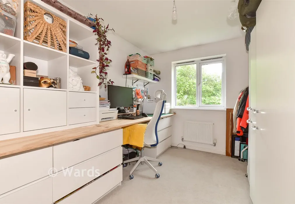 Bedroom 2 - Limes Place, Upper Harbledown, Canterbury, Kent - Wards of Kent