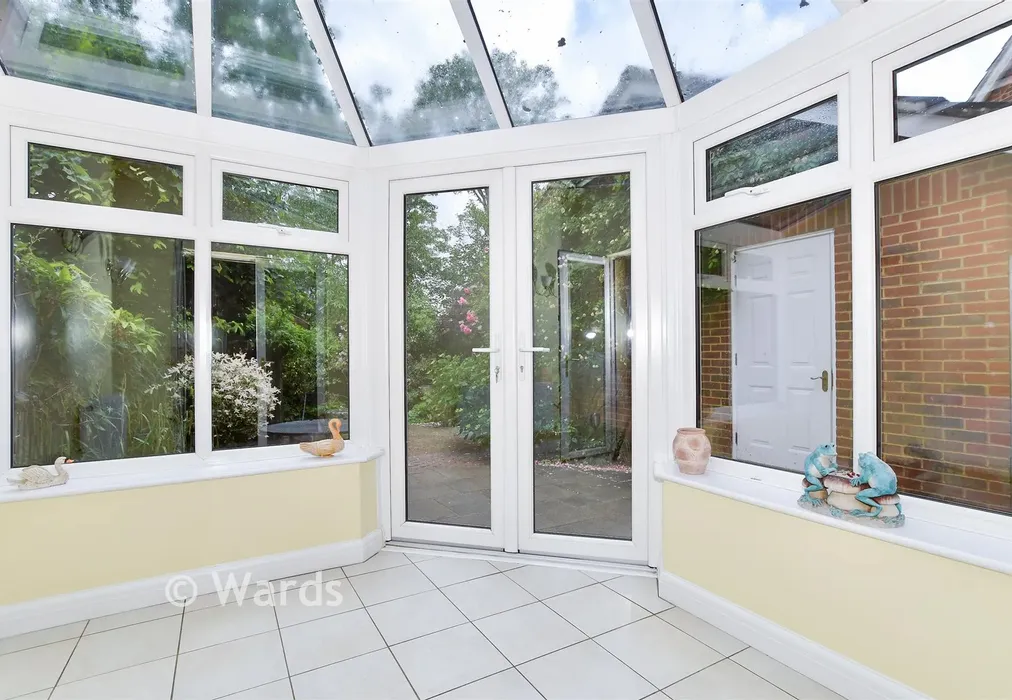 Conservatory - Mill Bank, Tonbridge, Kent - Wards of Kent