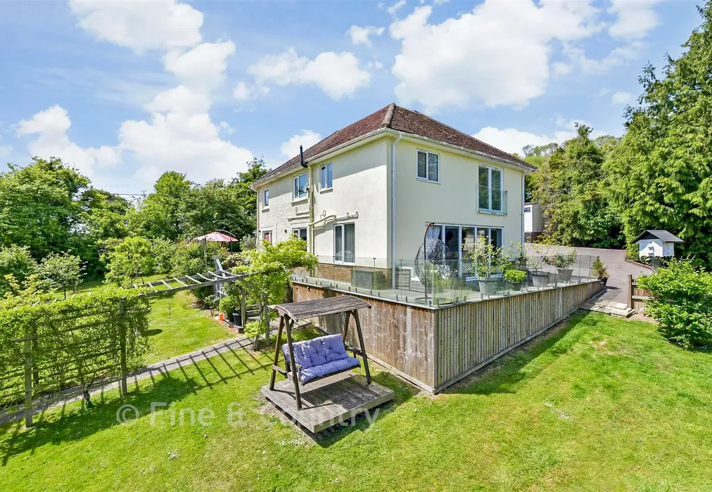 External (Web) - Wolverton Hill, Alkham, Dover, Kent - Wards of Kent