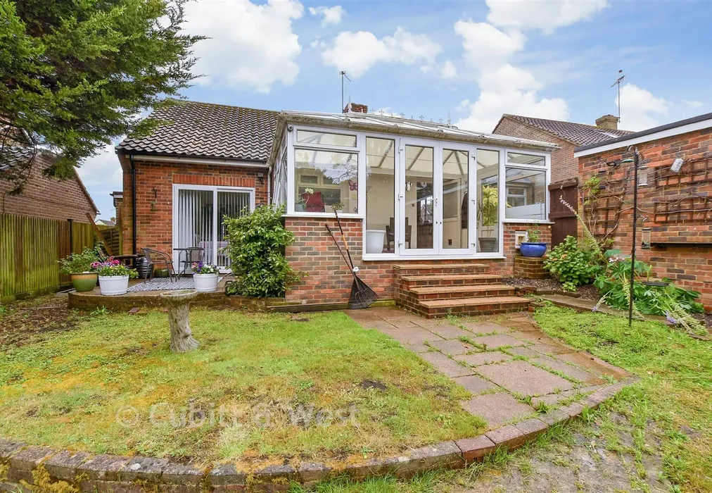 Rear Elevation - Stewards Rise, Arundel, West Sussex - Wards of Kent