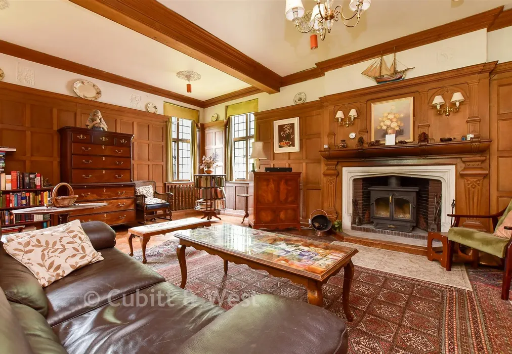 Lounge - Rook Lane, Chaldon, Caterham, Surrey - Wards of Kent
