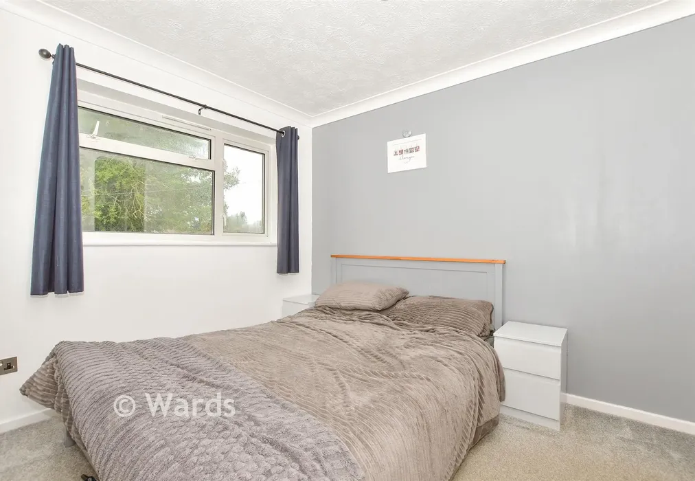 Bedroom - London Road, West Kingsdown, Sevenoaks, Kent - Wards of Kent