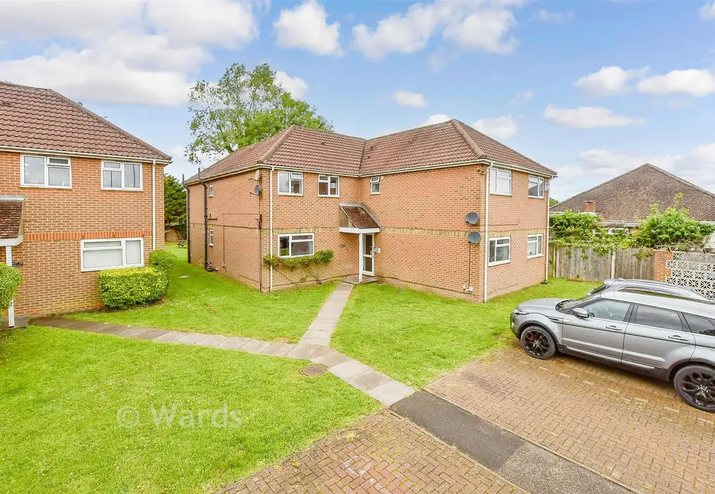 External (Web) - London Road, West Kingsdown, Sevenoaks, Kent - Wards of Kent