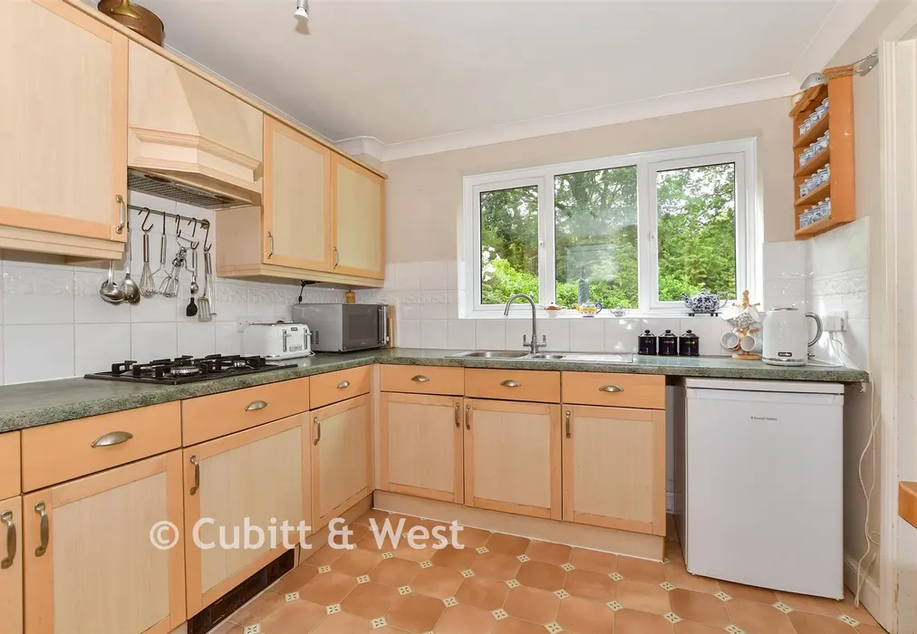 Kitchen - Mill Mead, Ashington, Pulborough, West Sussex - Wards of Kent