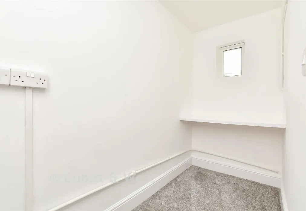 Store Room - North Street, Carshalton, Surrey - Wards of Kent