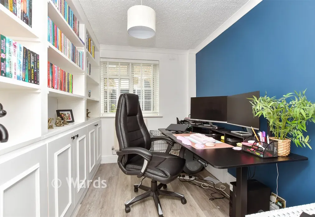 Study - Coventry Close, Strood, Rochester, Kent - Wards of Kent