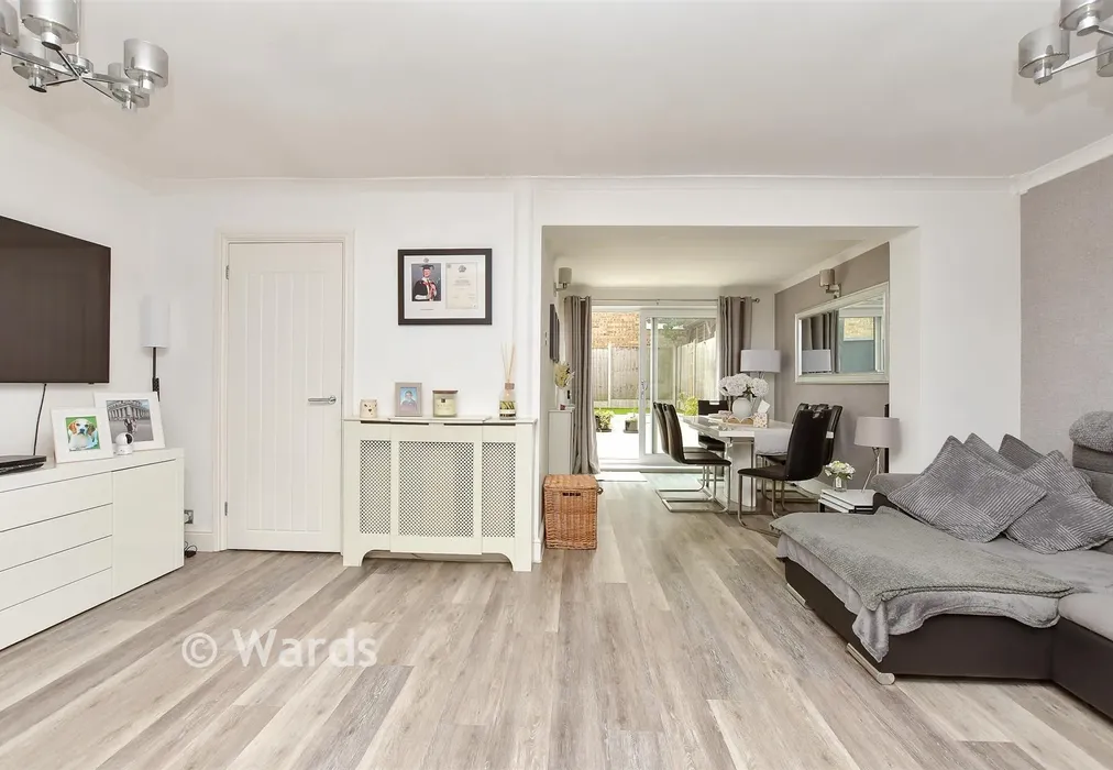 Lounge - Coventry Close, Strood, Rochester, Kent - Wards of Kent