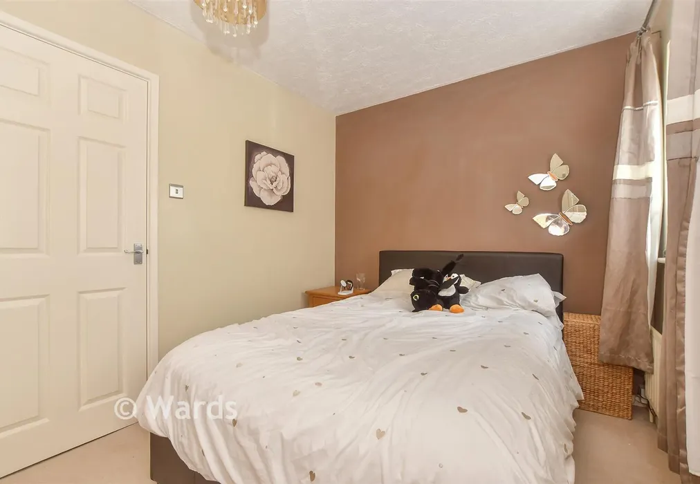 Bedroom 2 - Peregrine Close, Hythe, Kent - Wards of Kent