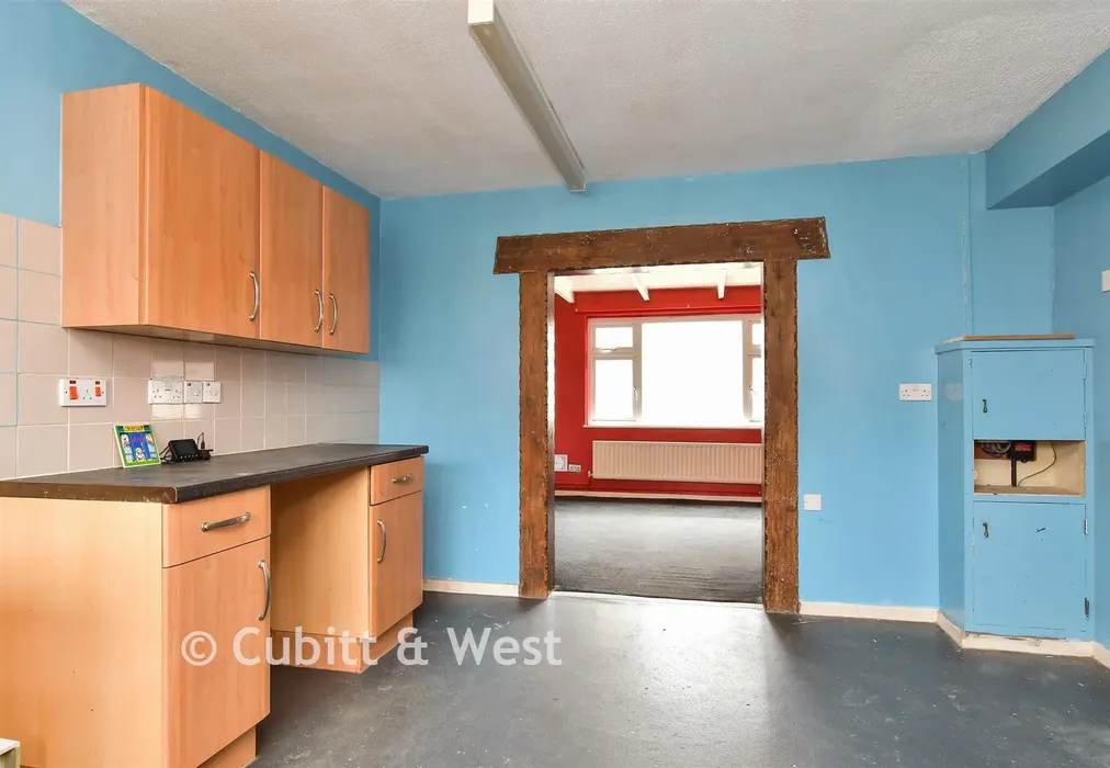 Kitchen/ Diner - Carden Avenue, Patcham, East Sussex - Wards of Kent