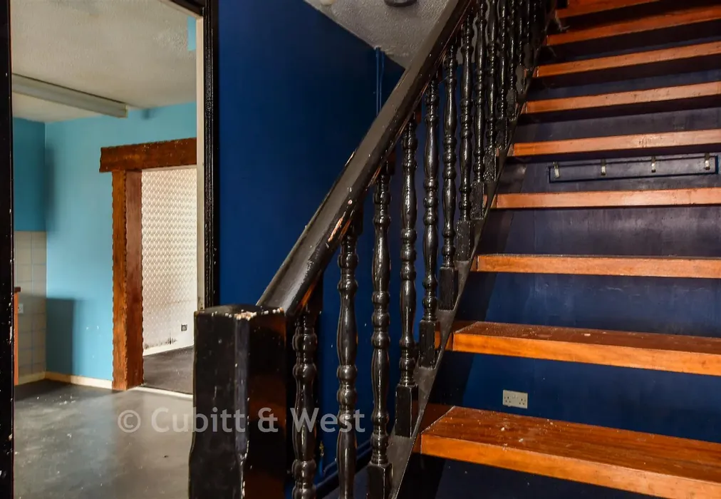Internal Lifestyle Photograph - Carden Avenue, Patcham, East Sussex - Wards of Kent