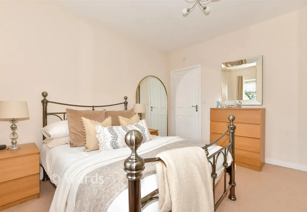 Bedroom 1 - Carter Close, Hawkinge, Folkestone, Kent - Wards of Kent