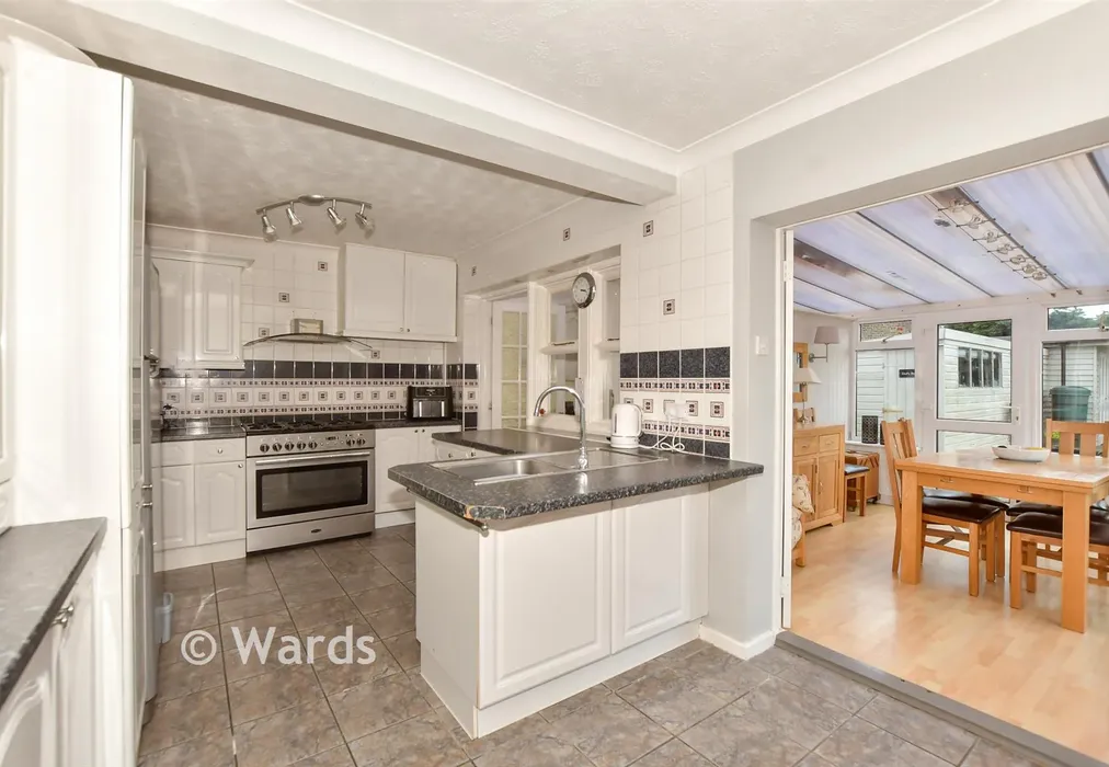 Kitchen/ Diner - Redoubt Way, Dymchurch, Kent - Wards of Kent