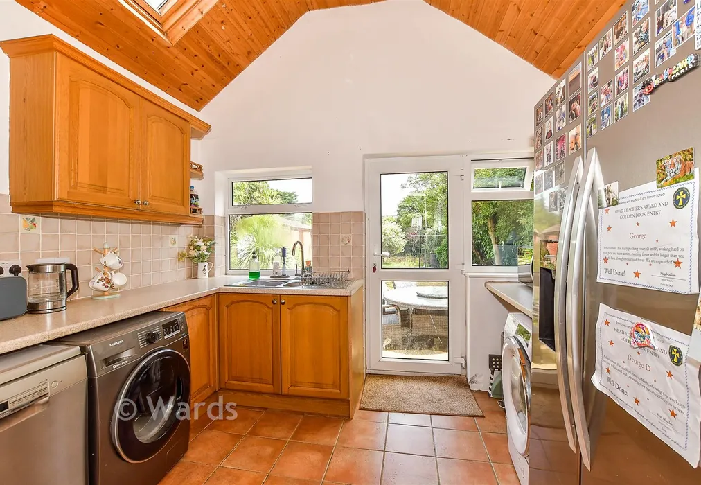 Kitchen/Breakfast Room - Higham Lane, Tonbridge, Kent - Wards of Kent