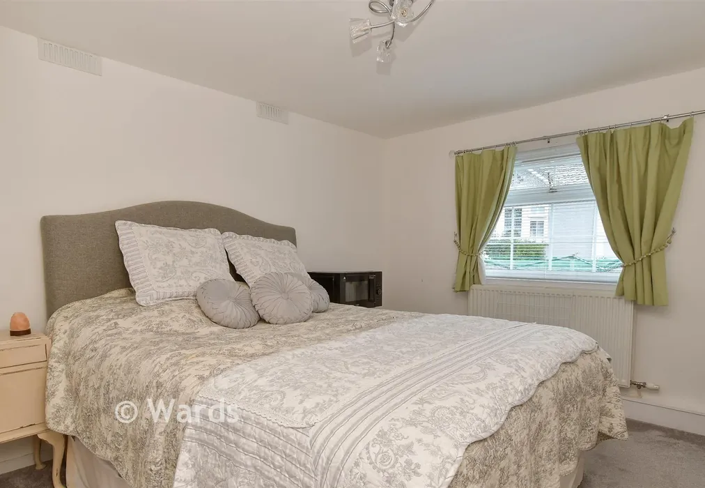 Bedroom 2 - Rye Lane, Otford, Sevenoaks, Kent - Wards of Kent