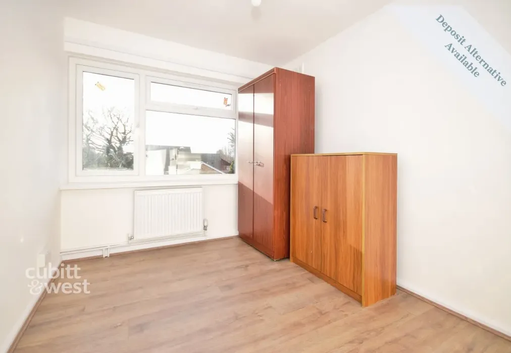 Bedroom 3 - Gales Drive, Crawley, RH10 - Wards of Kent