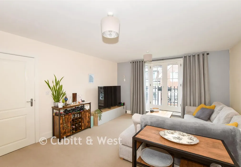 Lounge/ Kitchen/ Diner - Middle Village, Haywards Heath, West Sussex - Wards of Kent