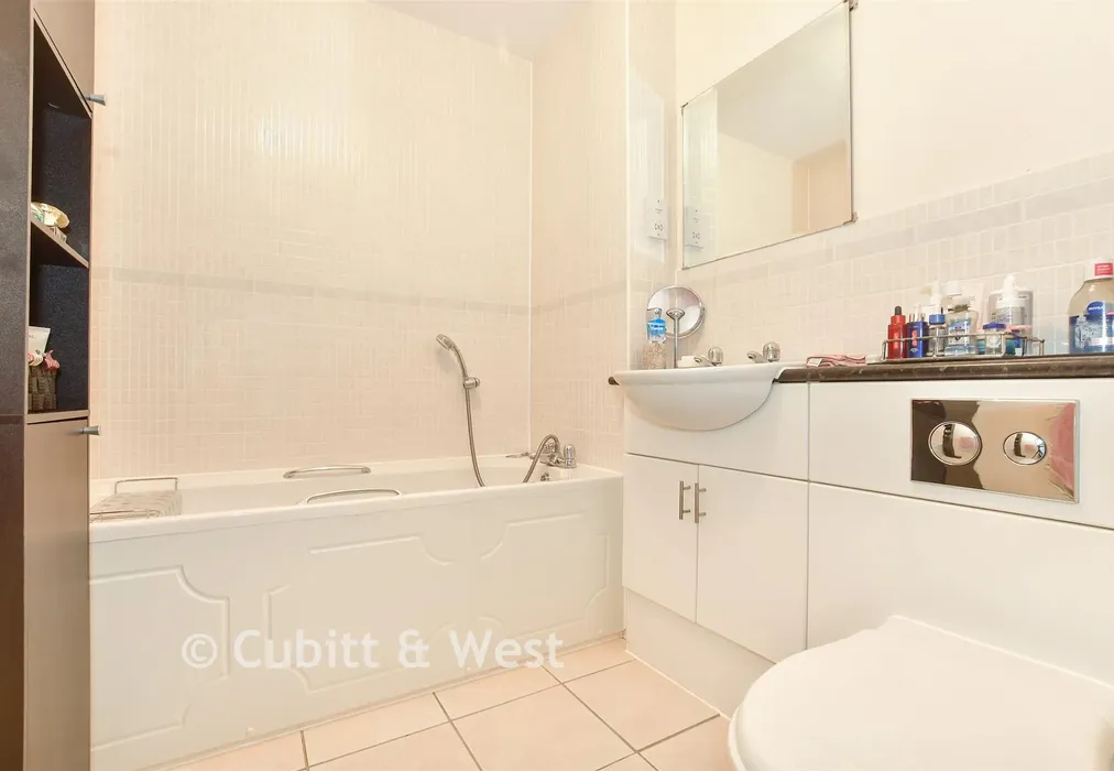 Bathroom - Middle Village, Haywards Heath, West Sussex - Wards of Kent