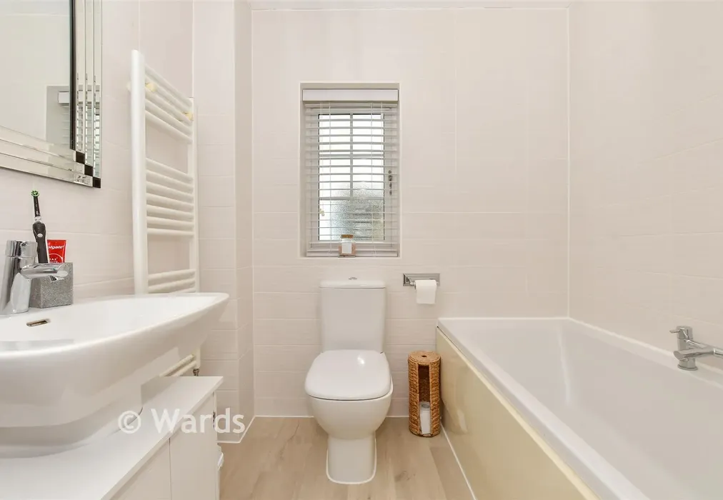 Bathroom - Stourmouth Road, Preston, Canterbury, Kent - Wards of Kent