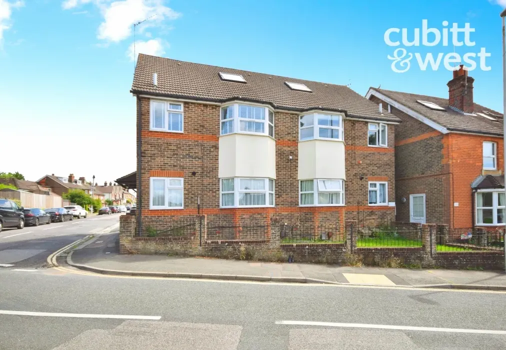 External - Dunnings Road, East Grinstead, RH19 - Wards of Kent