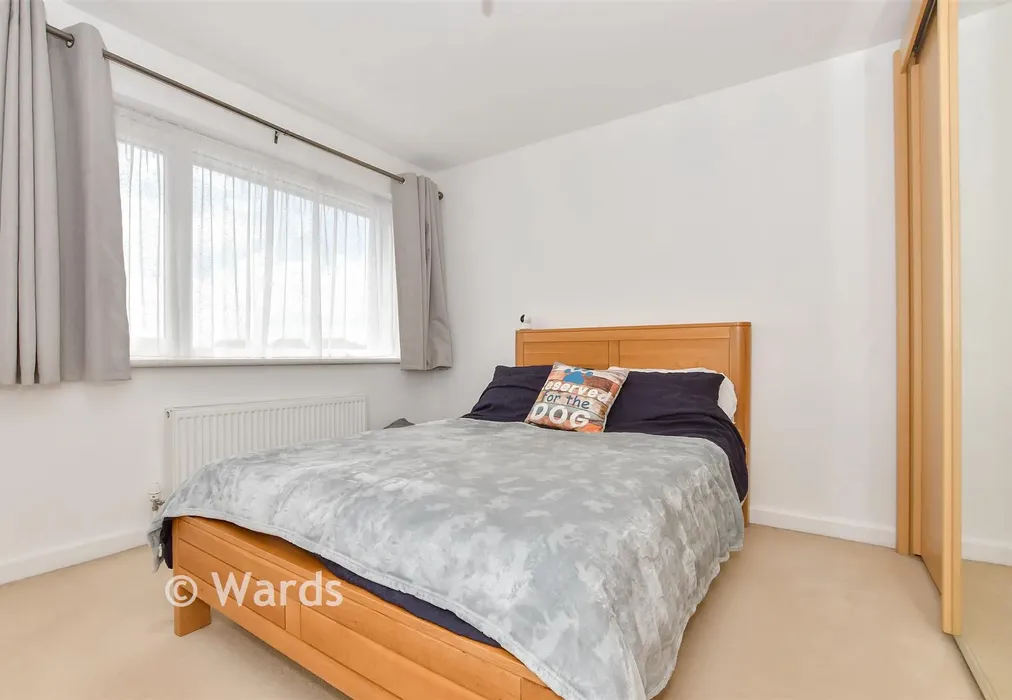 Bedroom 1 - Kentmere Avenue, Ramsgate, Kent - Wards of Kent